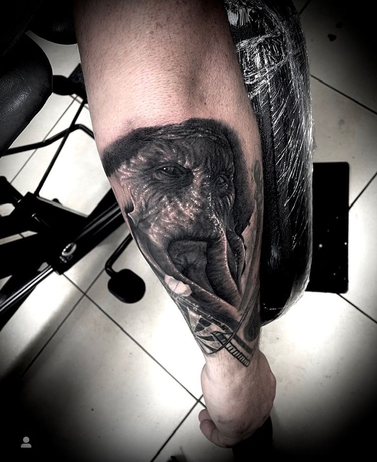 Oliver Barkins Tattoo